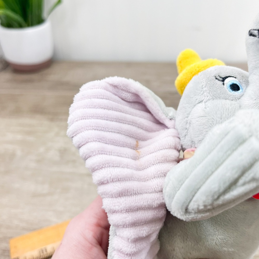 Disney Scentsy Buddy Clip Dumbo Elephant Plush Backpack Clip Gray Yellow Hat - Picture 6 of 14